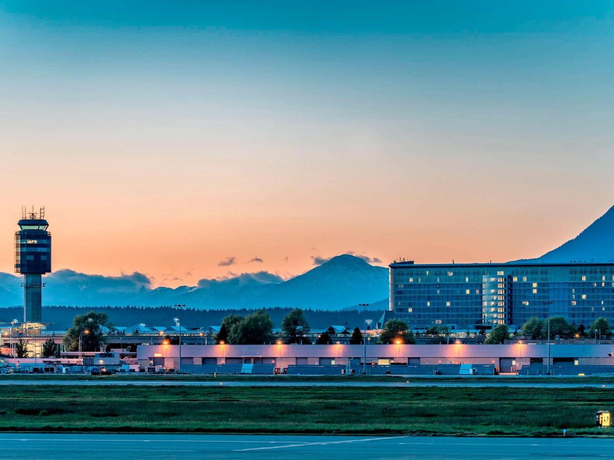Fairmont Vancouver Airport In-Terminal Hotel Richmond Eksteriør billede